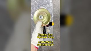 Części ciężarówki OEM Pompy kierownicze 8-97247061-0 8972470610 dla ISUZU NKR 100P 600P