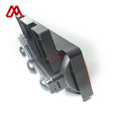 8-97213369-0 8-97213352-0 1-82230208-0 8972133690 8972133520 1822302080 Rear Combination Lamp Assembly for ISUZU CXZ51K 6WF1