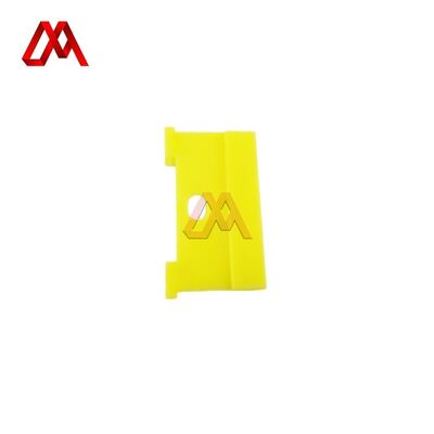 8-97852076-1 8978520761 Door Glass Holder Suitable For ISUZU NKR77 4JH1 