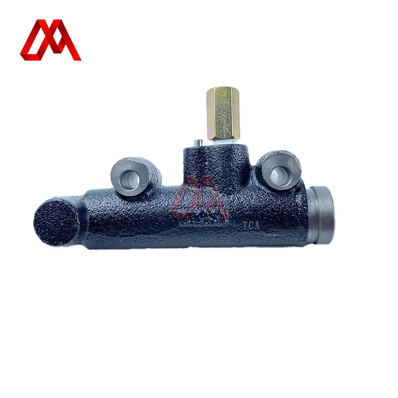1-47500239-J 147500239J Clutch Master Cylinder for Isuzu FVR96 Truck