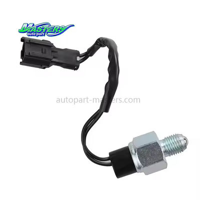 ODM 4JH1T NKR77 Isuzu Części nadwozia Neutralny przełącznik bezpieczeństwa 8980230500