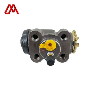 Cylinder przedniego koła hamulcowego MB060245 dla Mitsubishi Canter PS100